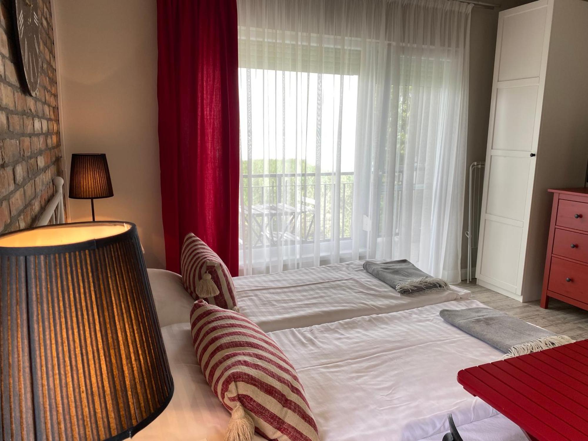 Beach 101 Villa Шиофок Экстерьер фото