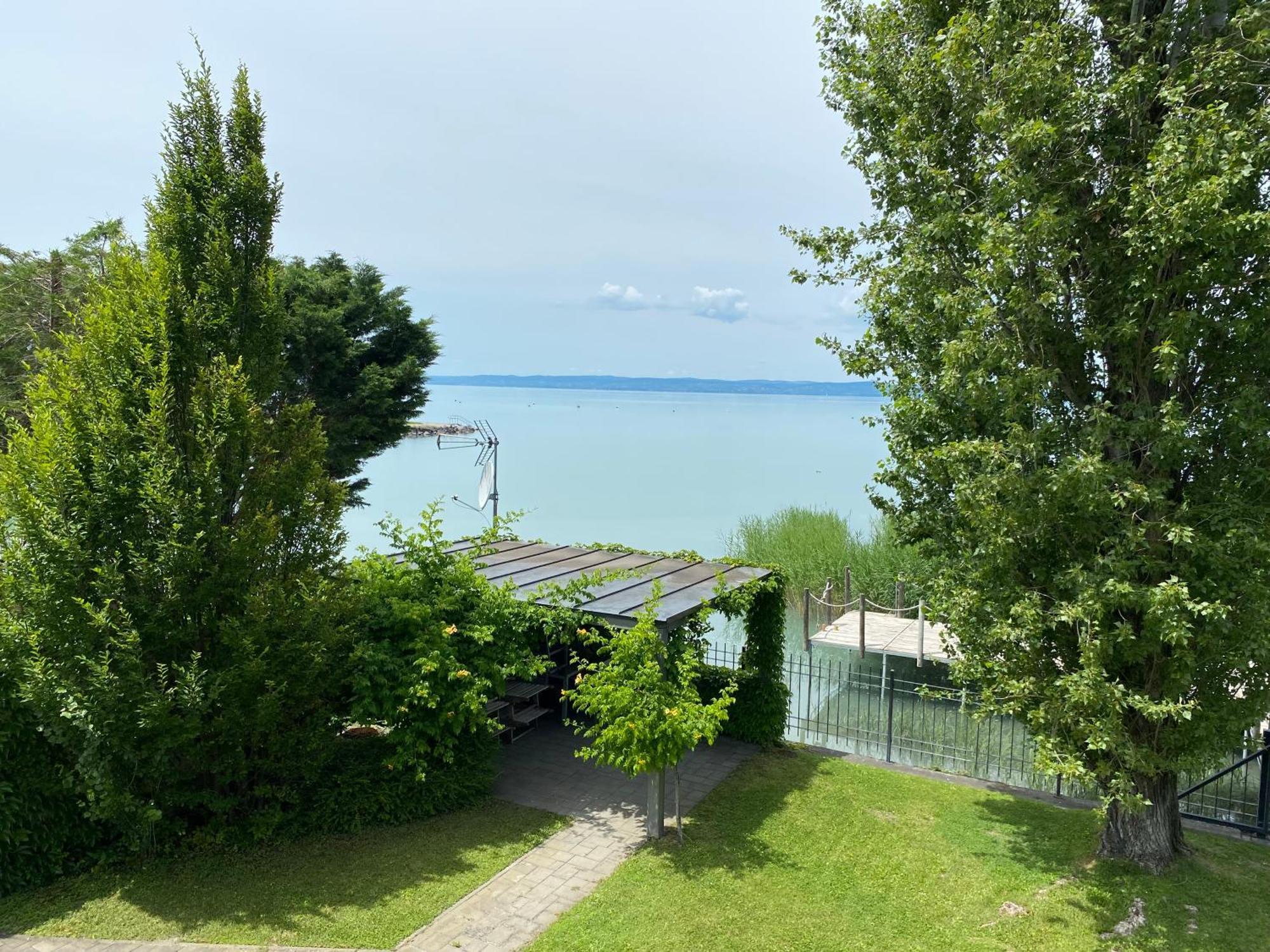 Beach 101 Villa Шиофок Экстерьер фото